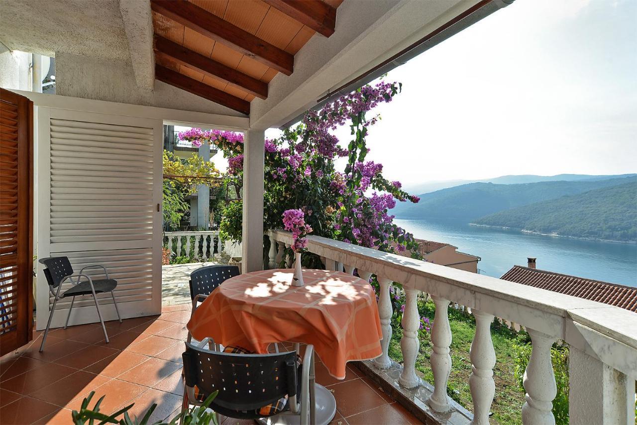 Apartments Plominska 938 Rabac Extérieur photo